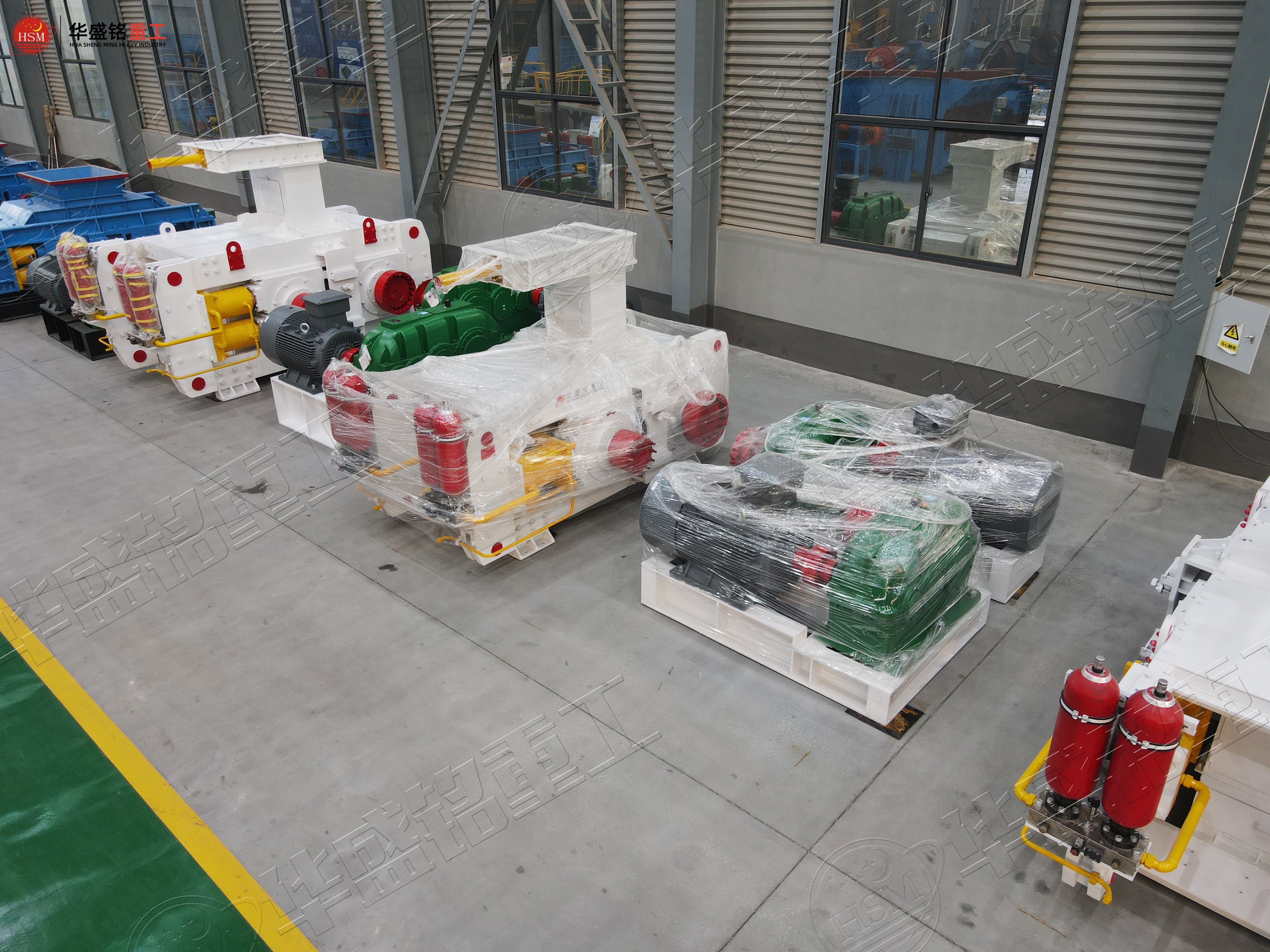 稀土礦、磷礦、銅礦全拿下！華盛銘高壓輥磨機(jī)破解“硬、粘、雜”難題