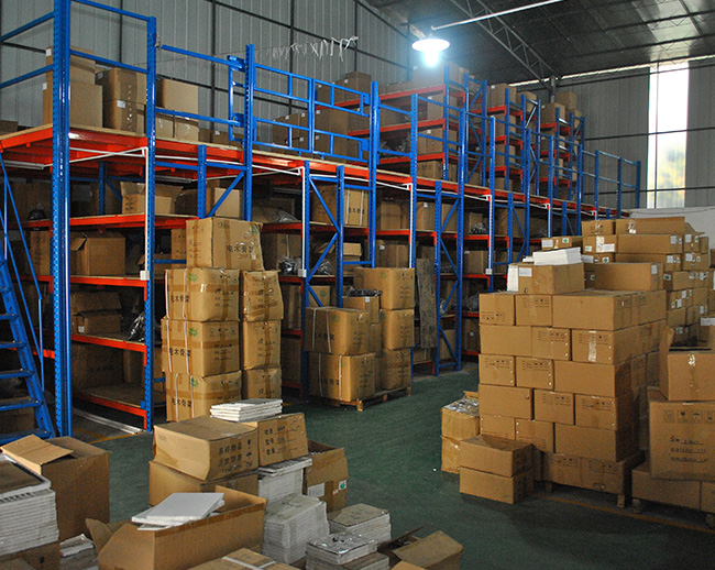 三芯骨架倉(cāng)庫(kù)