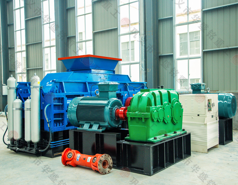 時(shí)產(chǎn)500噸玄武巖制砂生產(chǎn)線，對輥制砂機(jī)廠家提供定制服務(wù)