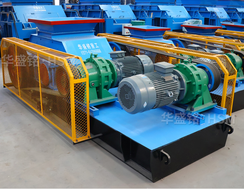 破碎石膏料用雙齒輥破碎機(jī)怎么樣？華盛銘破碎機(jī)廠家實(shí)力如何？